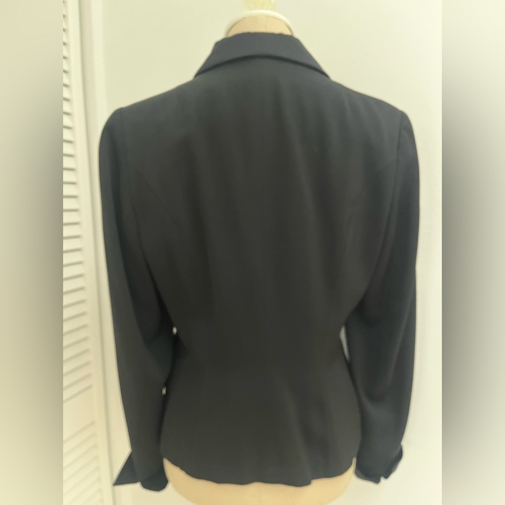 Elegant Vintage Black Women's Blazer - Picture 2 of 4